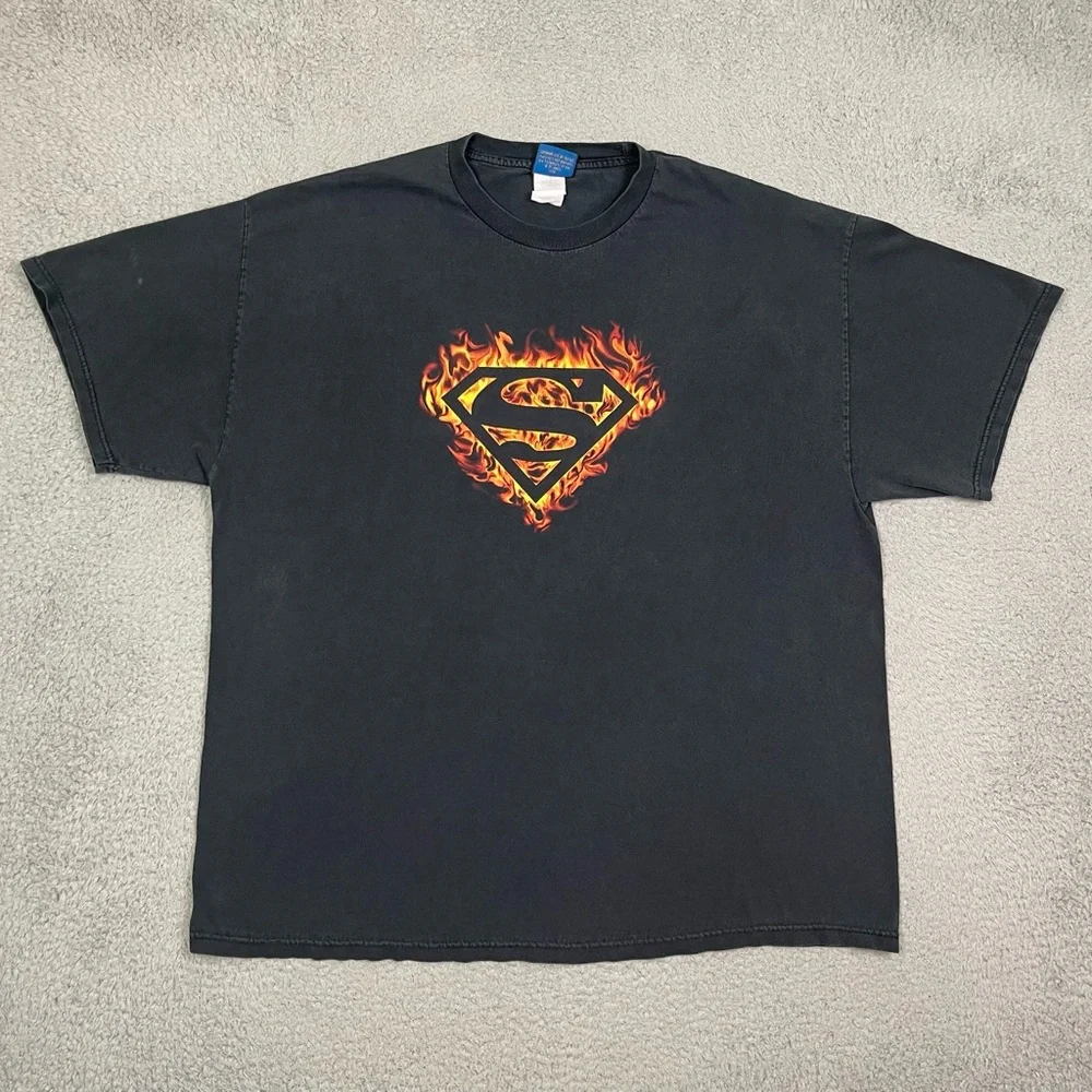 Vintage 2004 Superman‎ flame logo T-shirt